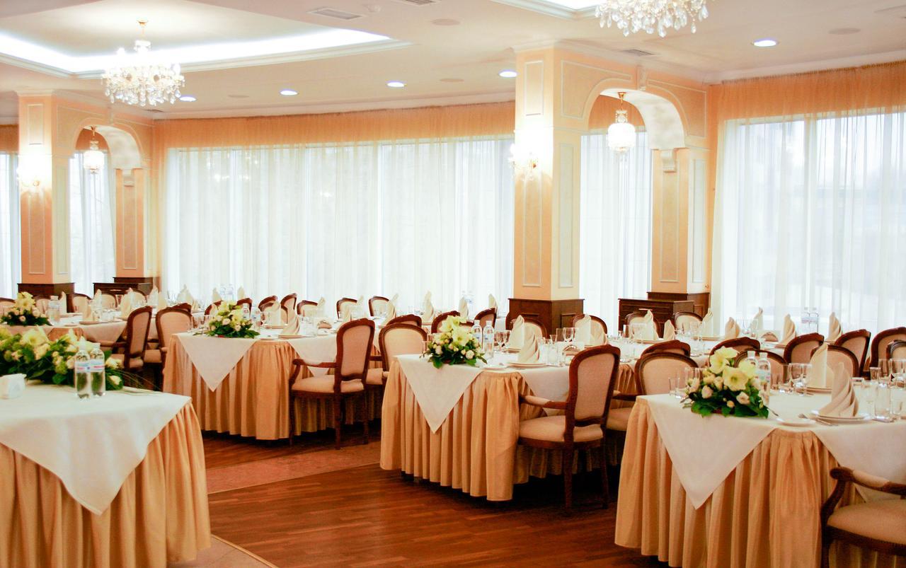 Black Sea Hotel Kiev Extérieur photo