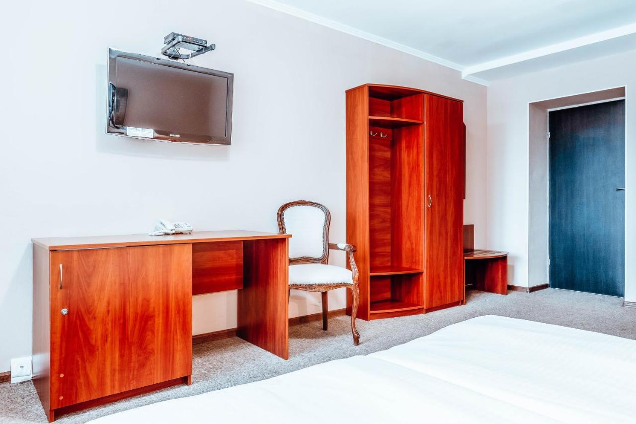 Black Sea Hotel Kiev Extérieur photo