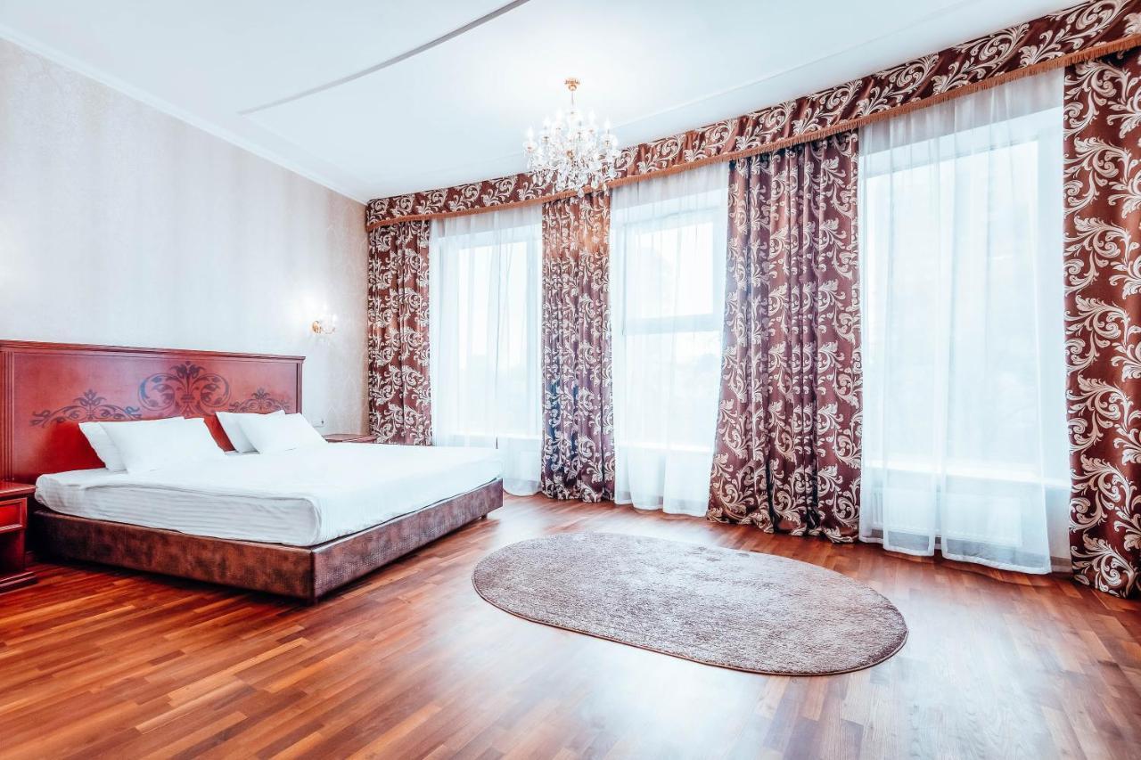 Black Sea Hotel Kiev Extérieur photo