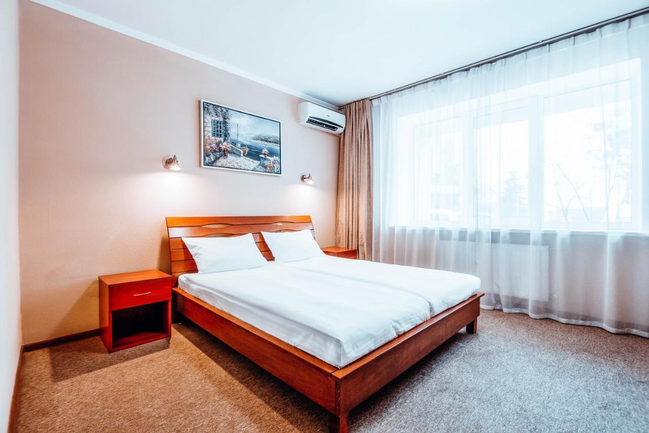 Black Sea Hotel Kiev Extérieur photo