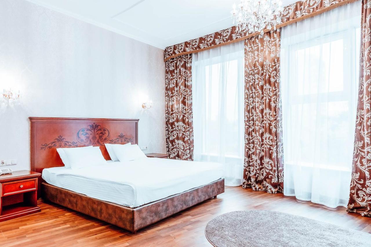 Black Sea Hotel Kiev Extérieur photo